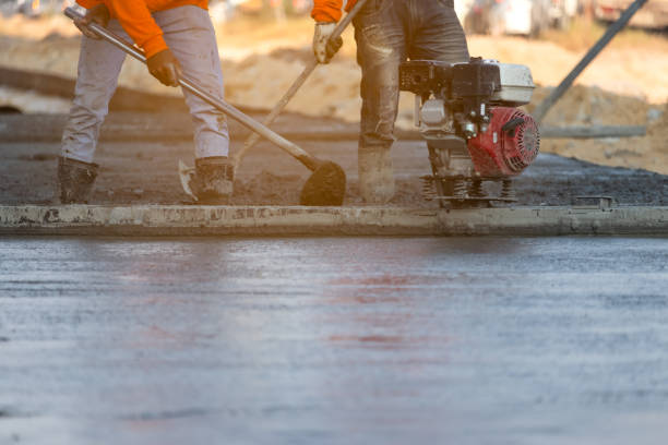 Best Custom Concrete Contractor  in Forsyth, MO